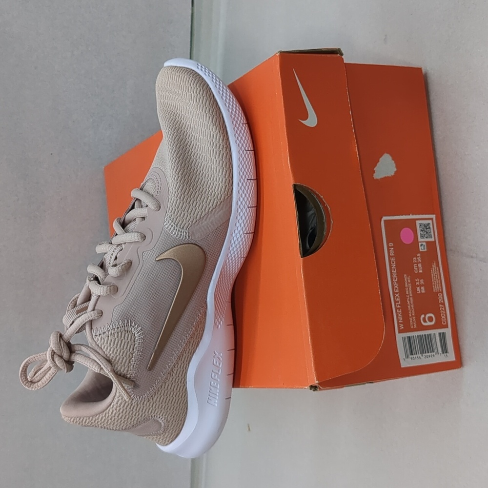 Nike Women's Flex Experience Run 9 Shoe - Stone Mauve - size 6